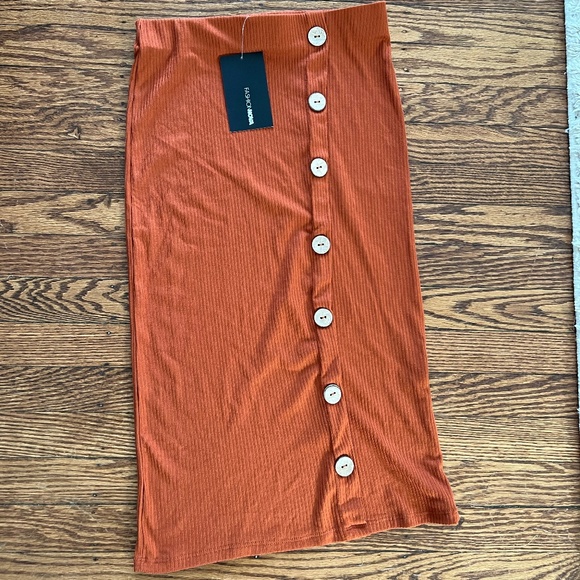 Fashion Nova Dresses & Skirts - FashionNova Skirt